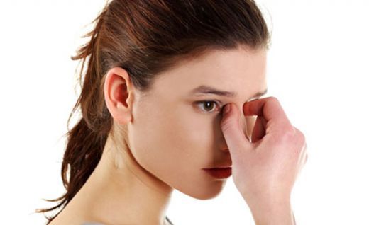 Sol Burun Kanaması Belirtileri ve Tedavisi